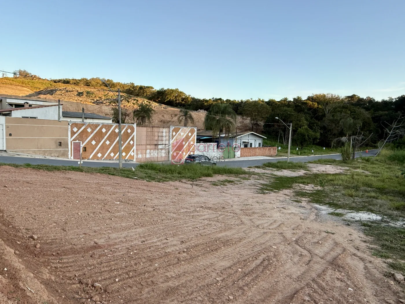 TERRENO À VENDA NO LOTEAMENTO RESERVA JUNDIAÍ – MALOTA – JUNDIAÍ/SP