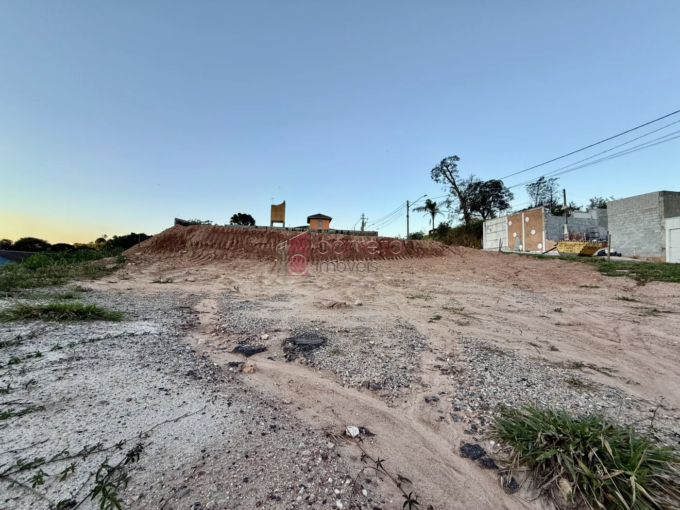 TERRENO À VENDA NO LOTEAMENTO RESERVA JUNDIAÍ – MALOTA – JUNDIAÍ/SP