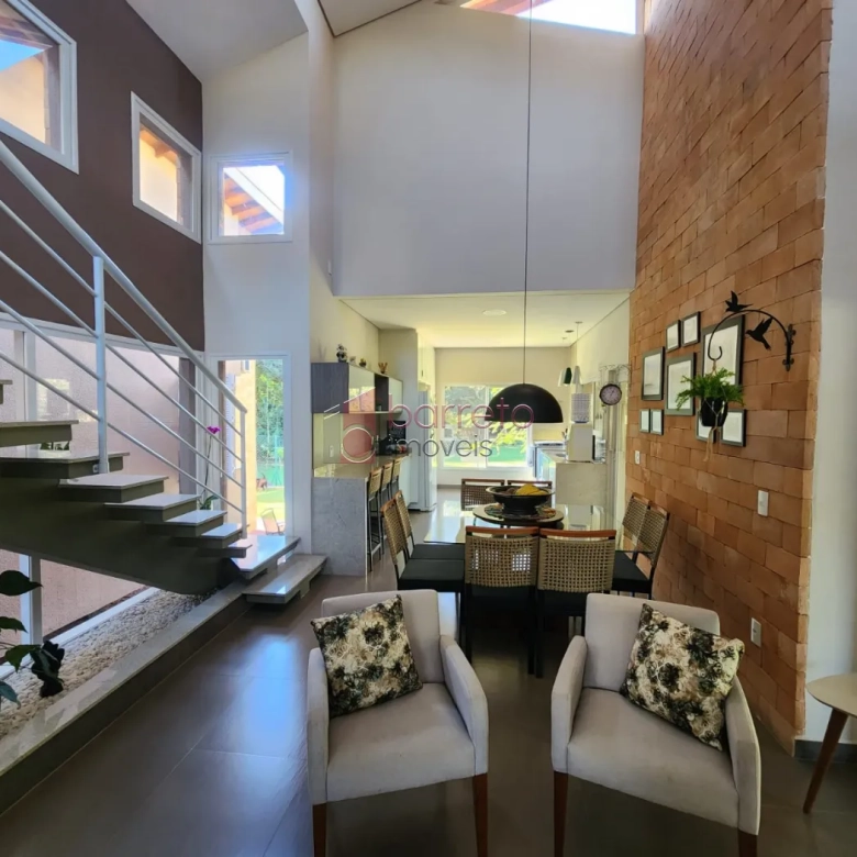 CASA PARA VENDA NO CONDOMÍNIO RESERVA DOS VINHEDOS – LOUVEIRA/SP