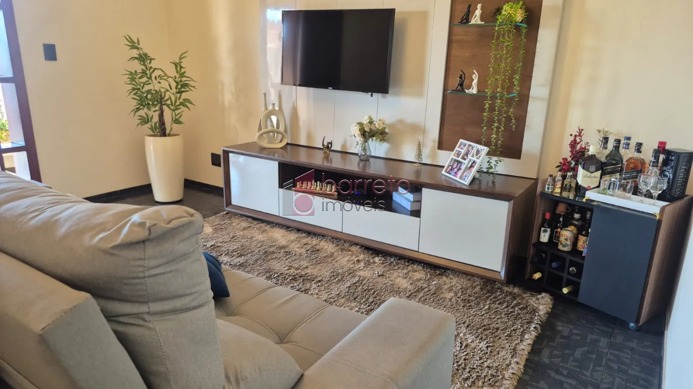 CASA À VENDA NO JARDIM CRUZ ALTA EM VÁRZEA PAULISTA/SP