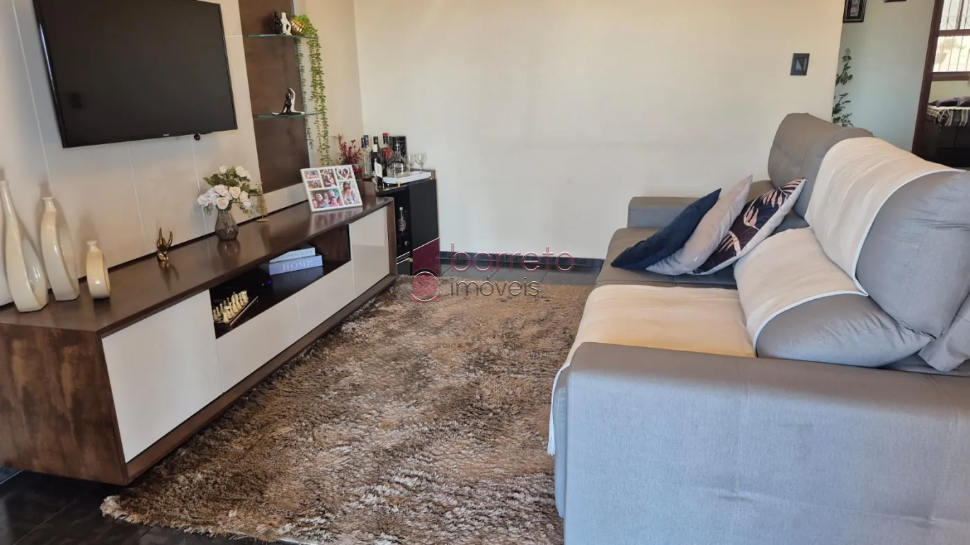 CASA À VENDA NO JARDIM CRUZ ALTA EM VÁRZEA PAULISTA/SP