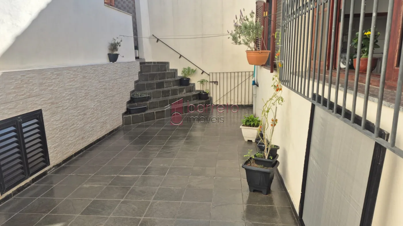 CASA À VENDA NO JARDIM CRUZ ALTA EM VÁRZEA PAULISTA/SP
