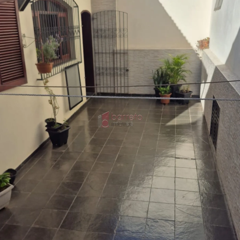 CASA À VENDA NO JARDIM CRUZ ALTA EM VÁRZEA PAULISTA/SP