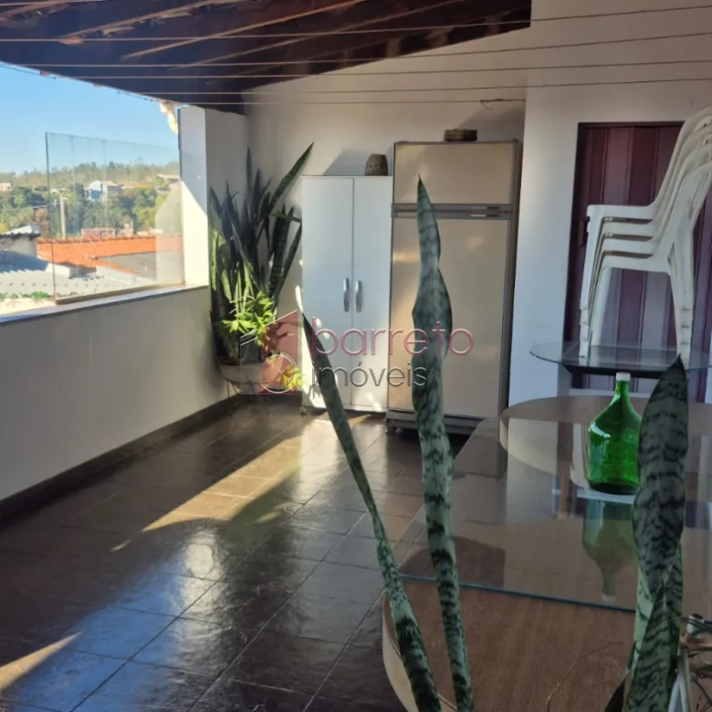 CASA À VENDA NO JARDIM CRUZ ALTA EM VÁRZEA PAULISTA/SP