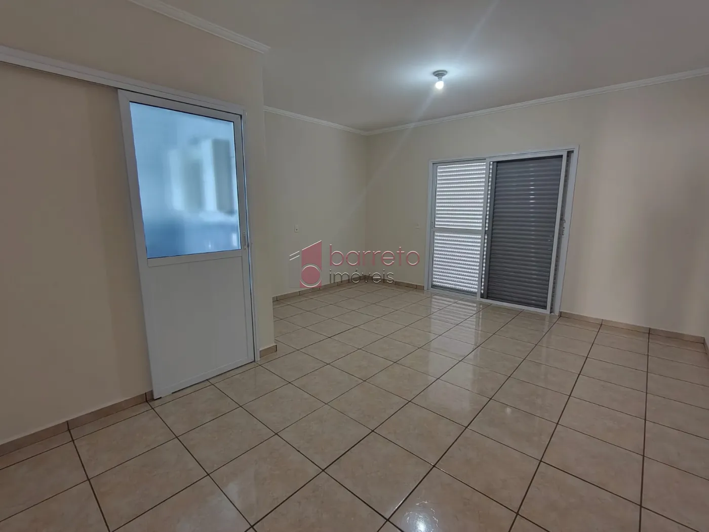 SOBRADO À VENDA NA VILA TUPI – VÁRZEA PAULISTA/SP
