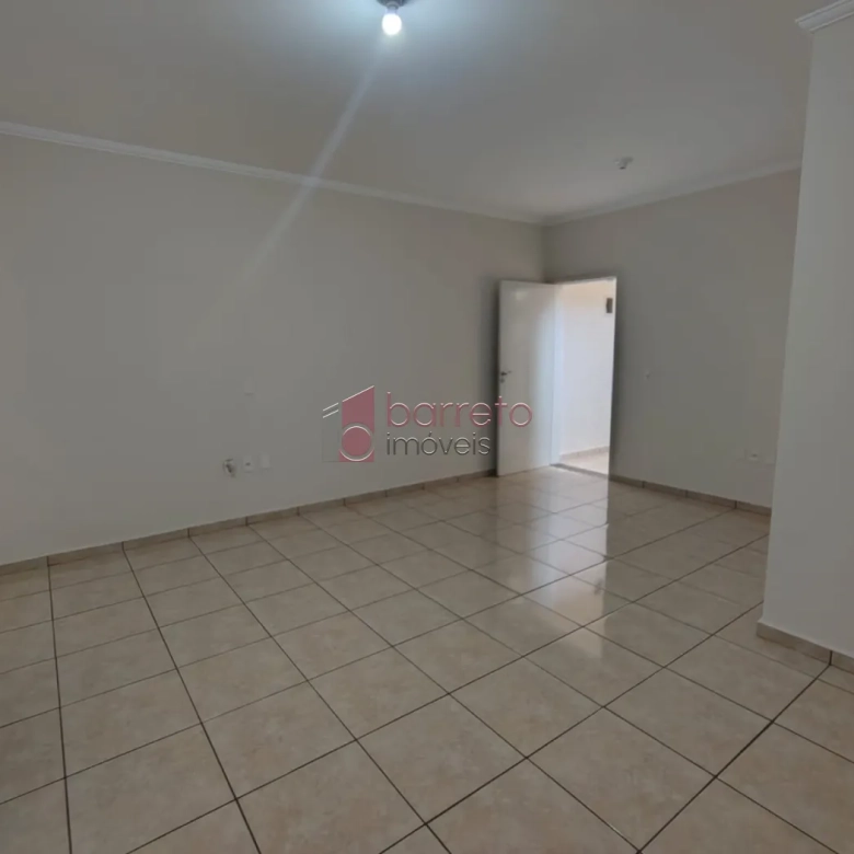 SOBRADO À VENDA NA VILA TUPI – VÁRZEA PAULISTA/SP