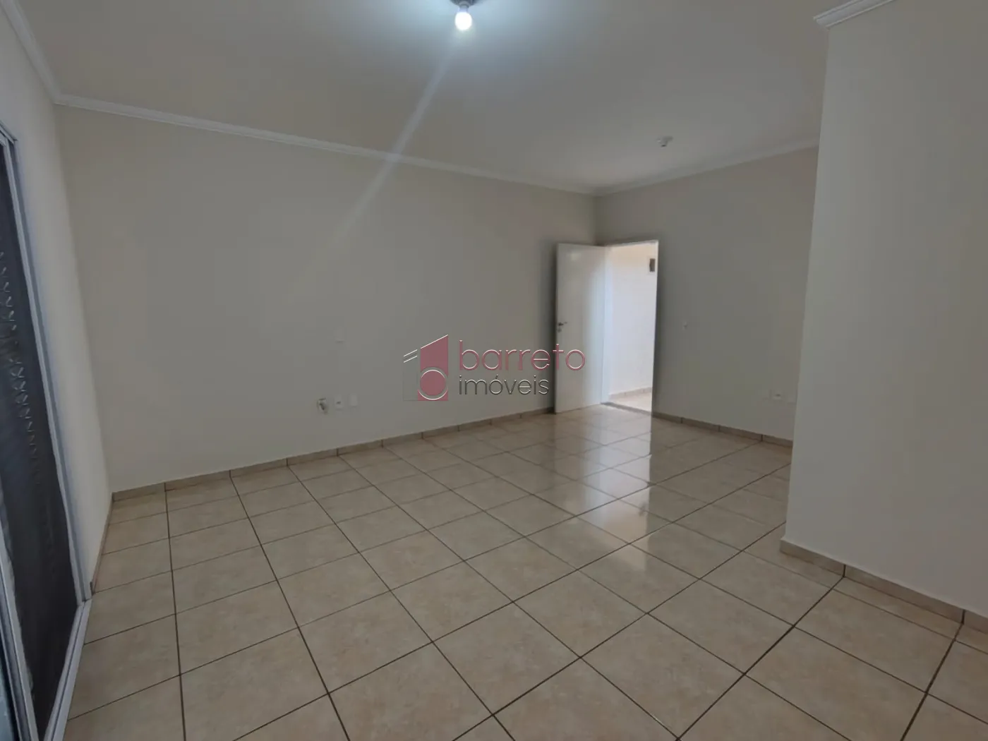 SOBRADO À VENDA NA VILA TUPI – VÁRZEA PAULISTA/SP