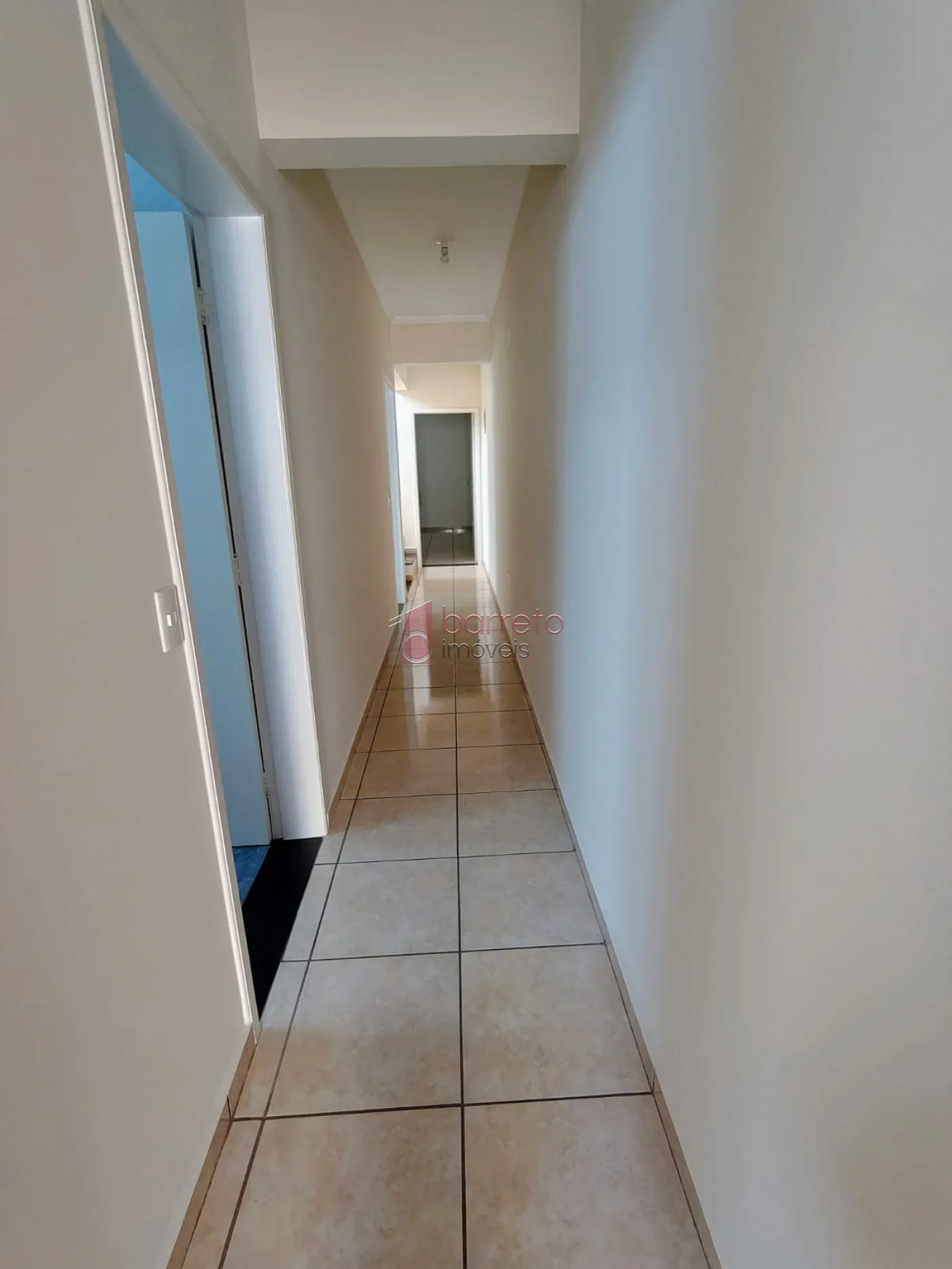 SOBRADO À VENDA NA VILA TUPI – VÁRZEA PAULISTA/SP