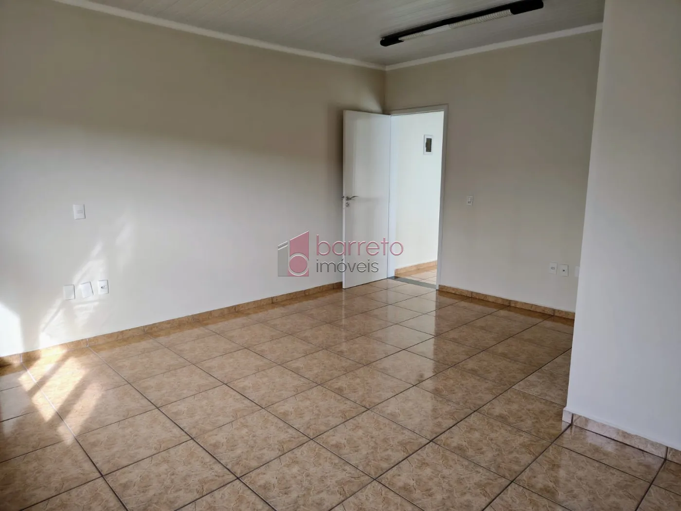 SOBRADO À VENDA NA VILA TUPI – VÁRZEA PAULISTA/SP