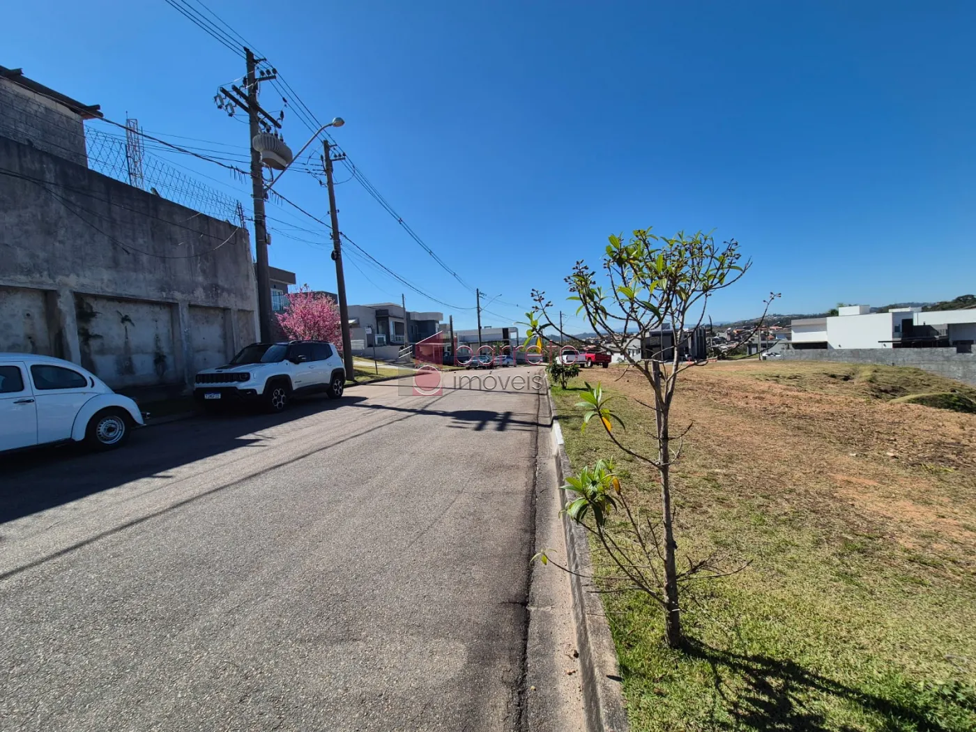 TERRENO À VENDA NO CONDOMÍNIO LAGUNA – VÁRZEA PAULISTA/SP
