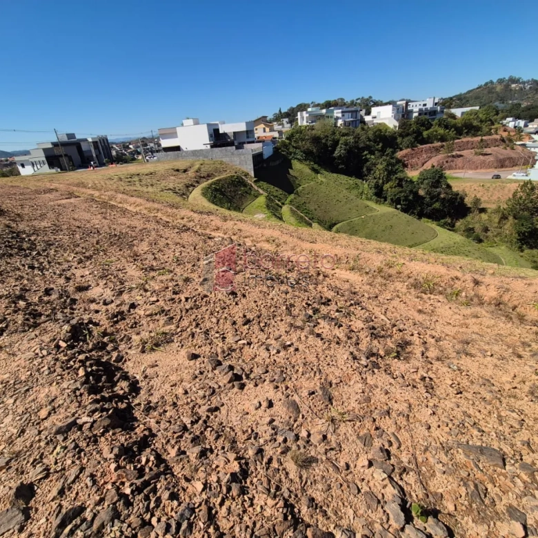 TERRENO À VENDA NO CONDOMÍNIO LAGUNA – VÁRZEA PAULISTA/SP