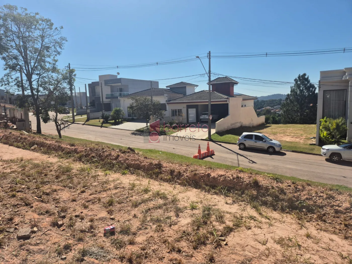 TERRENO À VENDA NO CONDOMÍNIO LAGUNA – VÁRZEA PAULISTA/SP