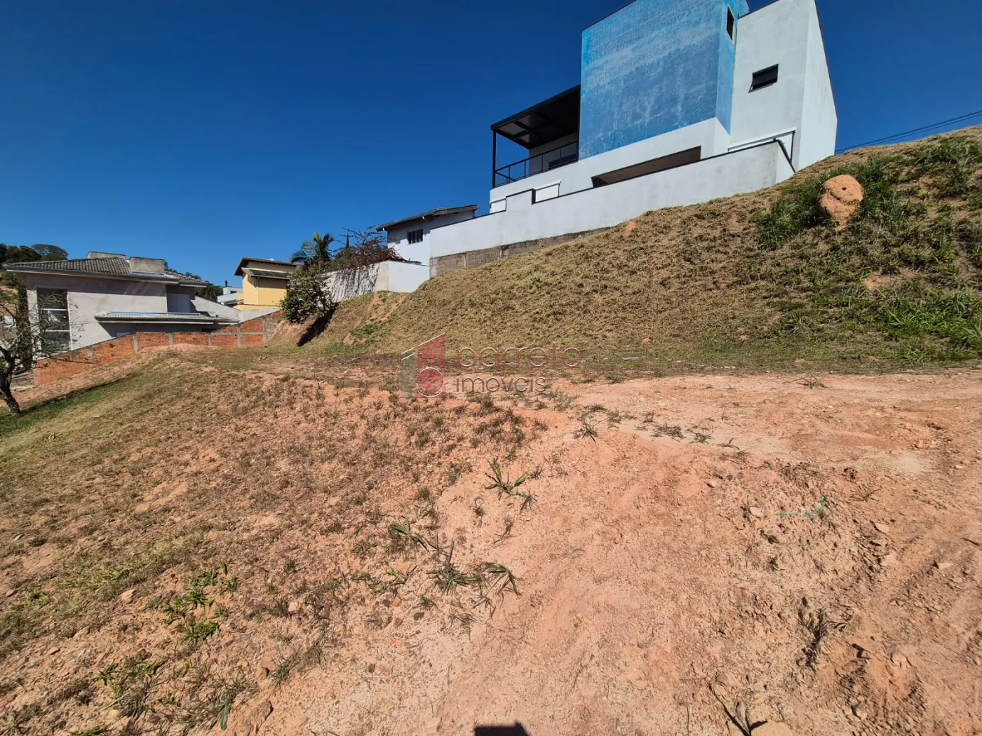 TERRENO À VENDA NO CONDOMÍNIO LAGUNA – VÁRZEA PAULISTA/SP