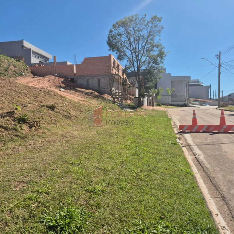 TERRENO À VENDA NO CONDOMÍNIO LAGUNA – VÁRZEA PAULISTA/SP