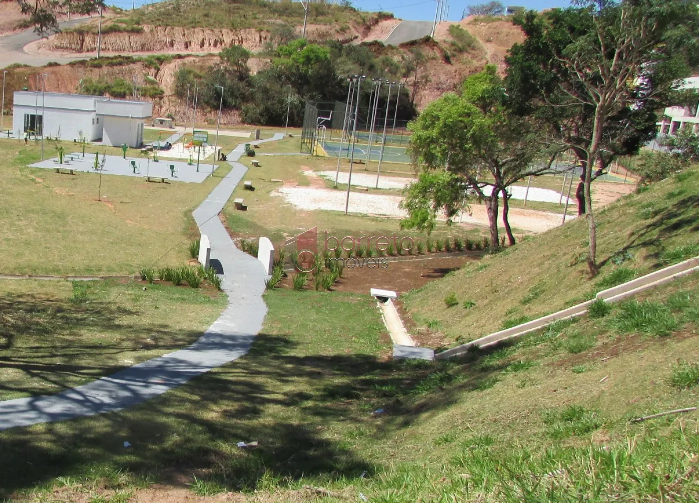 TERRENO À VENDA NO PARQUE PETROPOLIS – VÁRZEA PAULISTA/SP