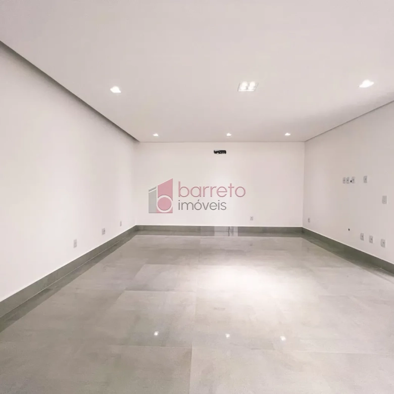 SOBRADO PARA VENDA NO CONDOMÍNIO ESTÂNCIA MARAMBAIA – VINHEDO/SP