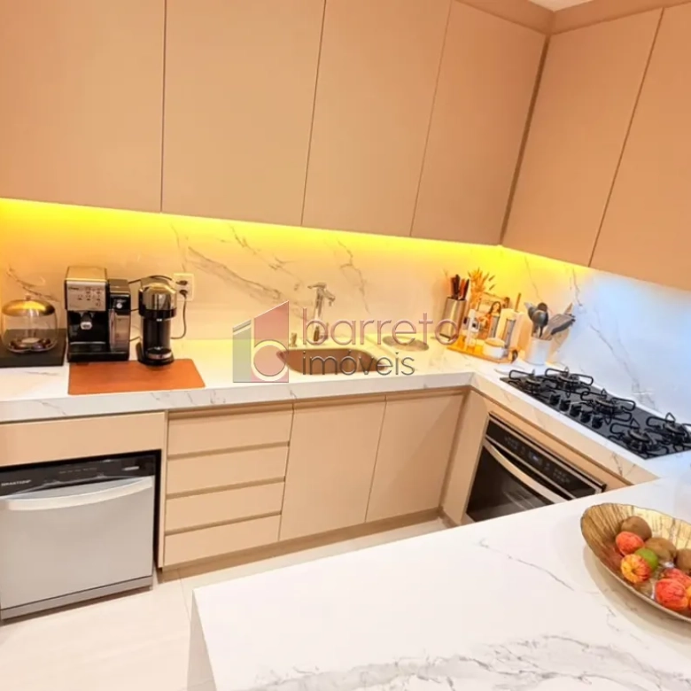 APARTAMENTO À VENDA NO CONDOMÍNIO MYRIAD EM JUNDIAÍ/SP