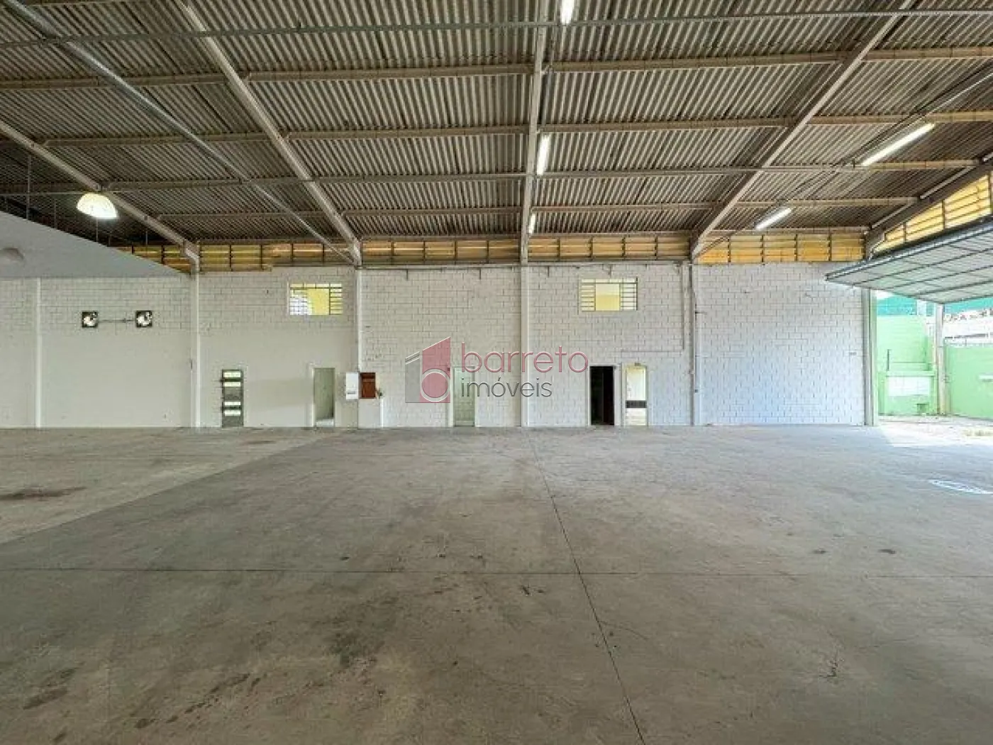 GALPÃO COMERCIAL PARA LOCAÇÃO E VENDA NO BAIRRO SANTA JÚLIA – ITUPEVA/SP