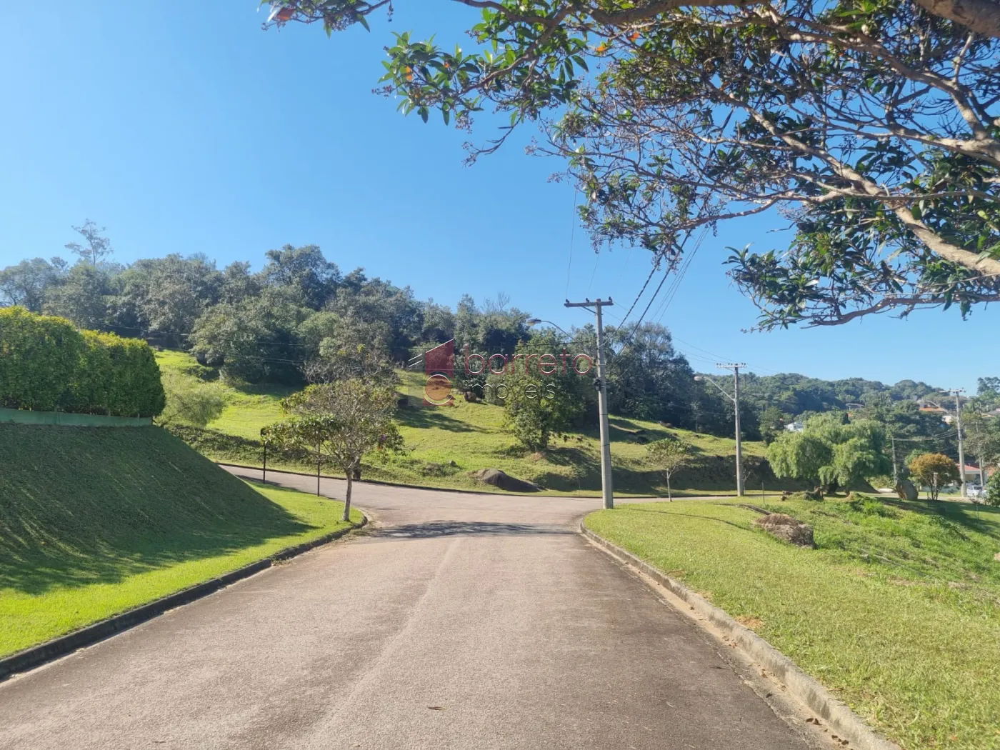 TERRENO À VENDA NO CONDOMÍNIO PARQUE DOS RESEDÁS – ITUPEVA/SP