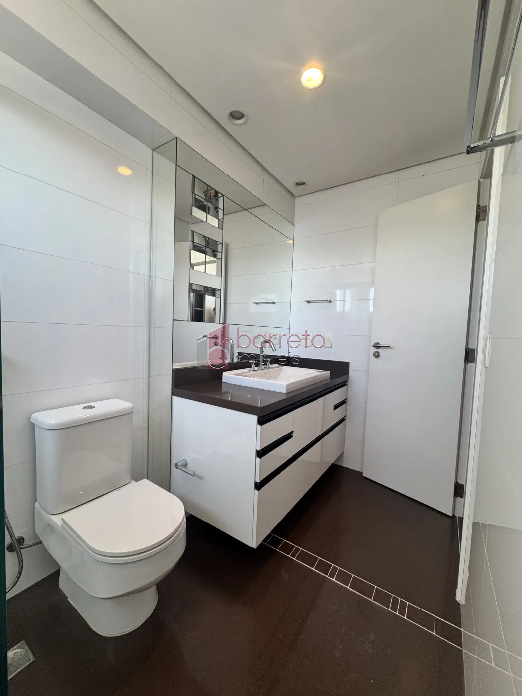 COBERTURA DUPLEX MOBILIADA PARA VENDA E LOCAÇÃO NO CONDOMÍNIO GOLDEN GARDEN – JUNDIAÍ/SP