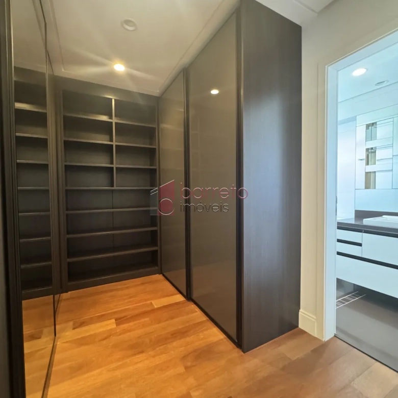 COBERTURA DUPLEX MOBILIADA PARA VENDA E LOCAÇÃO NO CONDOMÍNIO GOLDEN GARDEN – JUNDIAÍ/SP