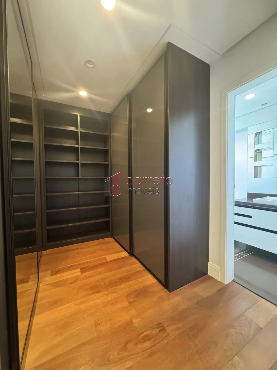 COBERTURA DUPLEX MOBILIADA PARA VENDA E LOCAÇÃO NO CONDOMÍNIO GOLDEN GARDEN – JUNDIAÍ/SP
