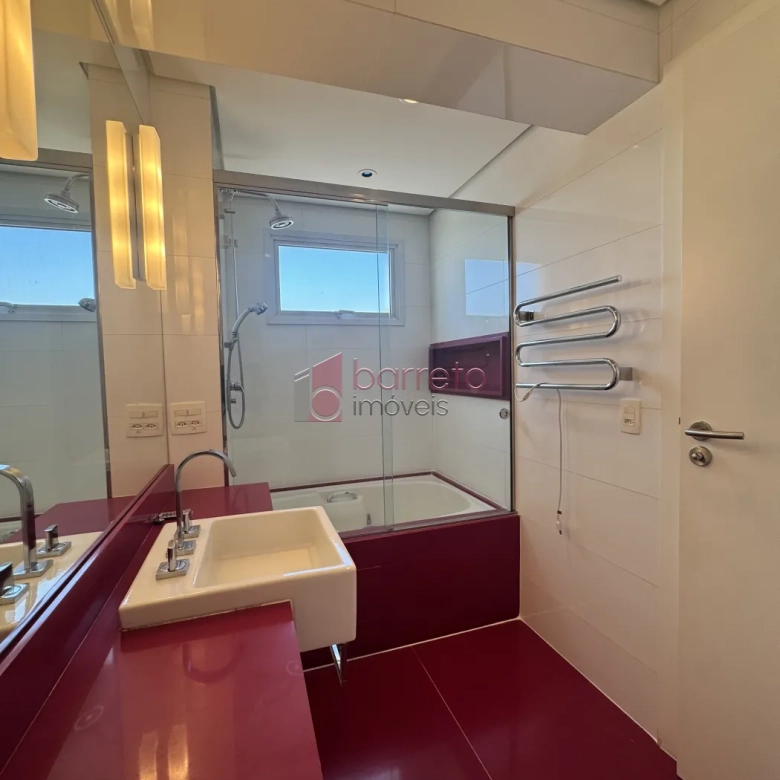 COBERTURA DUPLEX MOBILIADA PARA VENDA E LOCAÇÃO NO CONDOMÍNIO GOLDEN GARDEN – JUNDIAÍ/SP