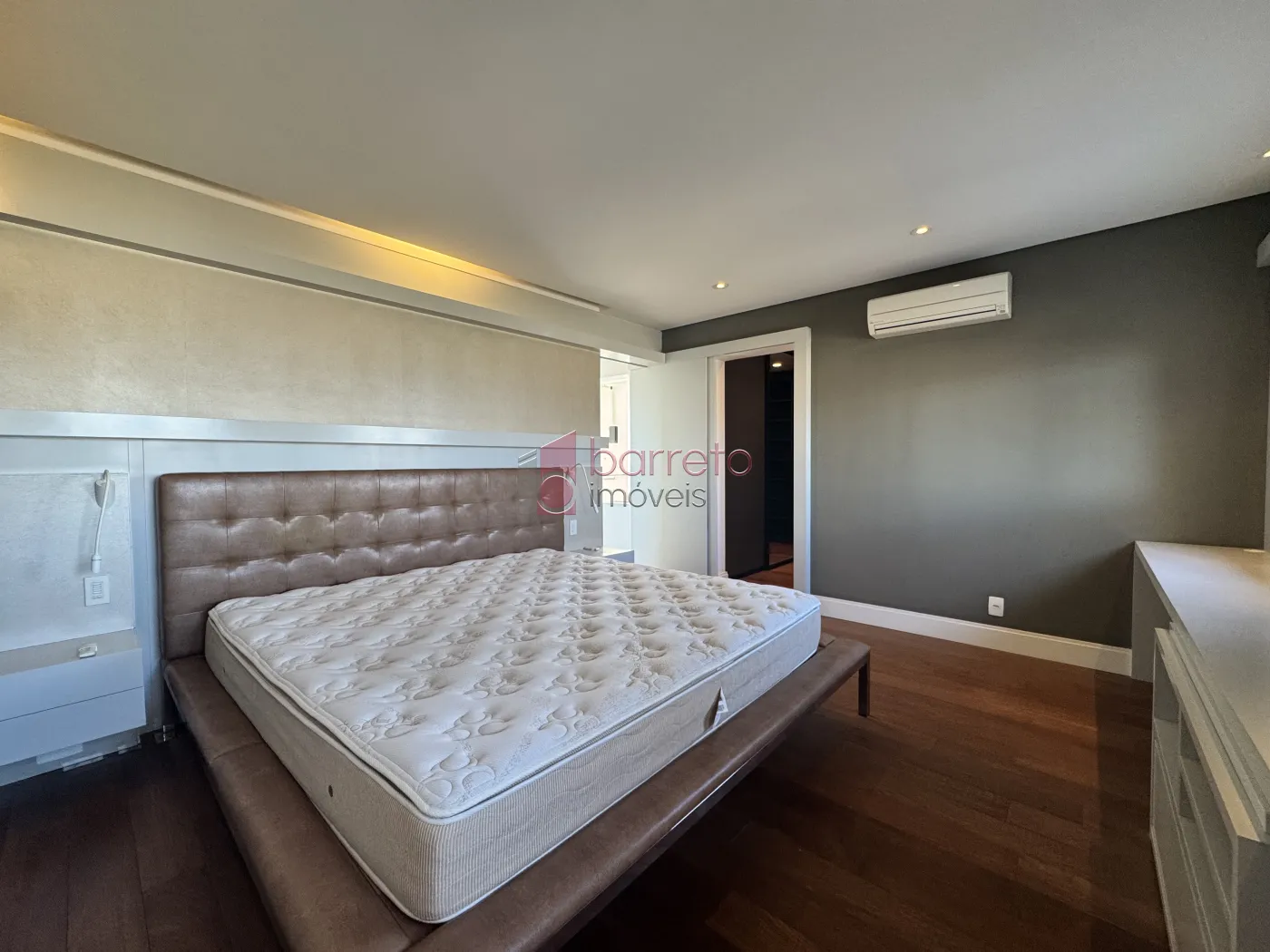 COBERTURA DUPLEX MOBILIADA PARA VENDA E LOCAÇÃO NO CONDOMÍNIO GOLDEN GARDEN – JUNDIAÍ/SP