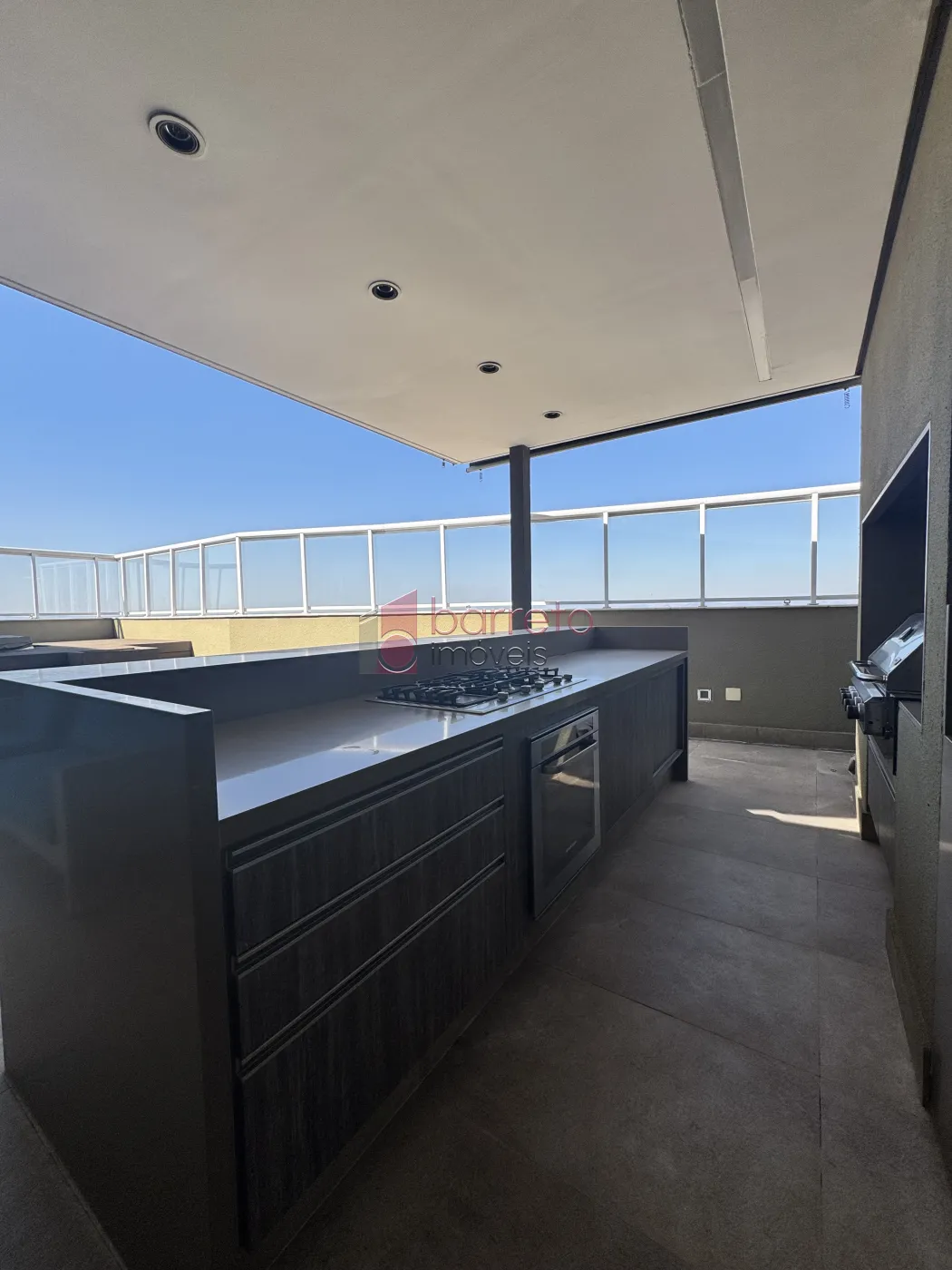 COBERTURA DUPLEX MOBILIADA PARA VENDA E LOCAÇÃO NO CONDOMÍNIO GOLDEN GARDEN – JUNDIAÍ/SP