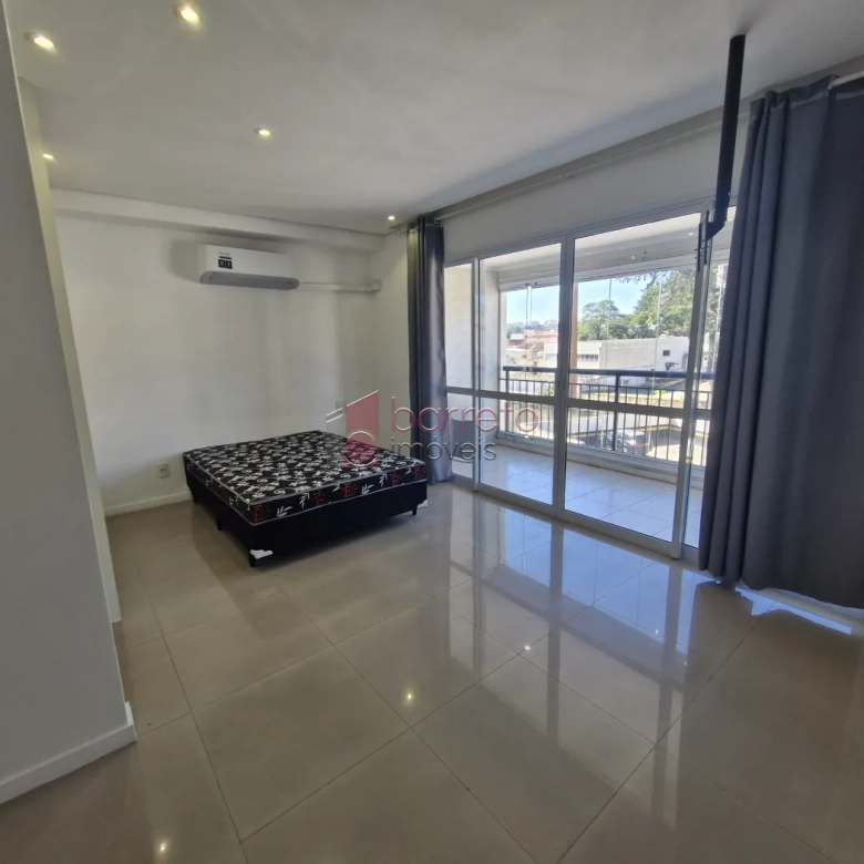 APARTAMENTO ESTILO FLAT SEMI MOBILIADO PARA LOCAÇÃO E VENDA NO CONDOMÍNIO IN DESIGN NA VILA ARENS – JUNDIAÍ/SP