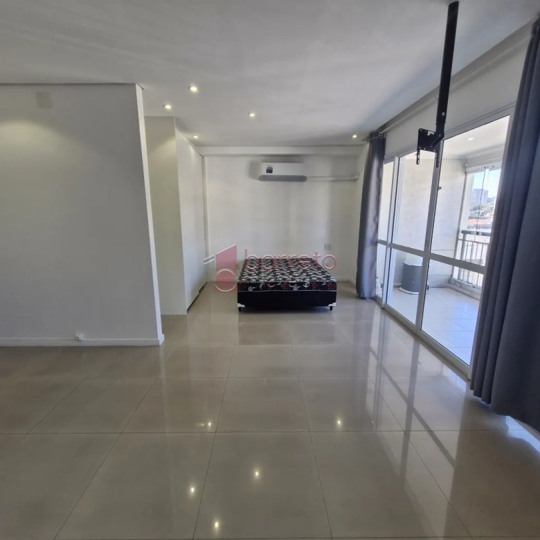 APARTAMENTO ESTILO FLAT SEMI MOBILIADO PARA LOCAÇÃO E VENDA NO CONDOMÍNIO IN DESIGN NA VILA ARENS – JUNDIAÍ/SP
