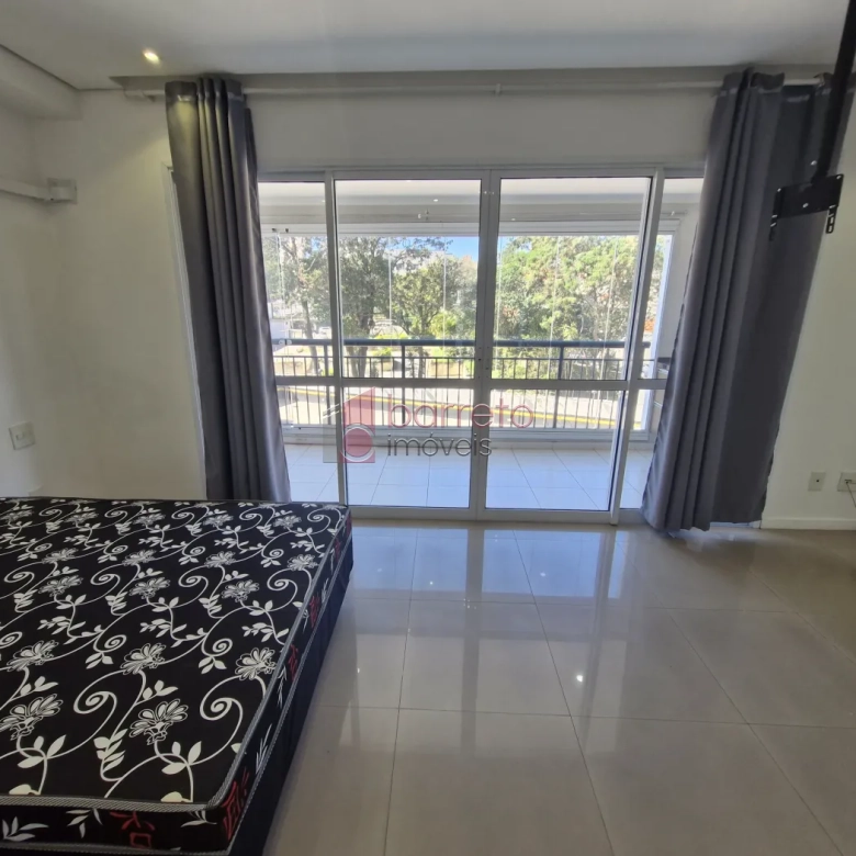 APARTAMENTO ESTILO FLAT SEMI MOBILIADO PARA LOCAÇÃO NO CONDOMÍNIO IN DESIGN NA VILA ARENS – JUNDIAÍ/SP