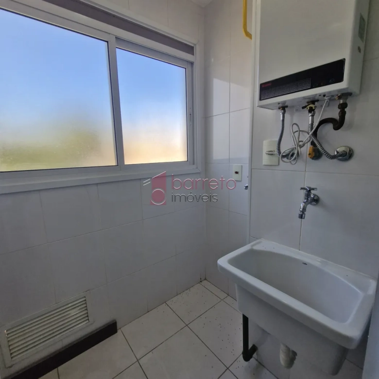 APARTAMENTO ESTILO FLAT SEMI MOBILIADO PARA LOCAÇÃO NO CONDOMÍNIO IN DESIGN NA VILA ARENS – JUNDIAÍ/SP