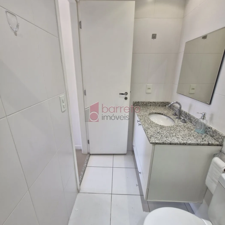 APARTAMENTO ESTILO FLAT SEMI MOBILIADO PARA LOCAÇÃO E VENDA NO CONDOMÍNIO IN DESIGN NA VILA ARENS – JUNDIAÍ/SP