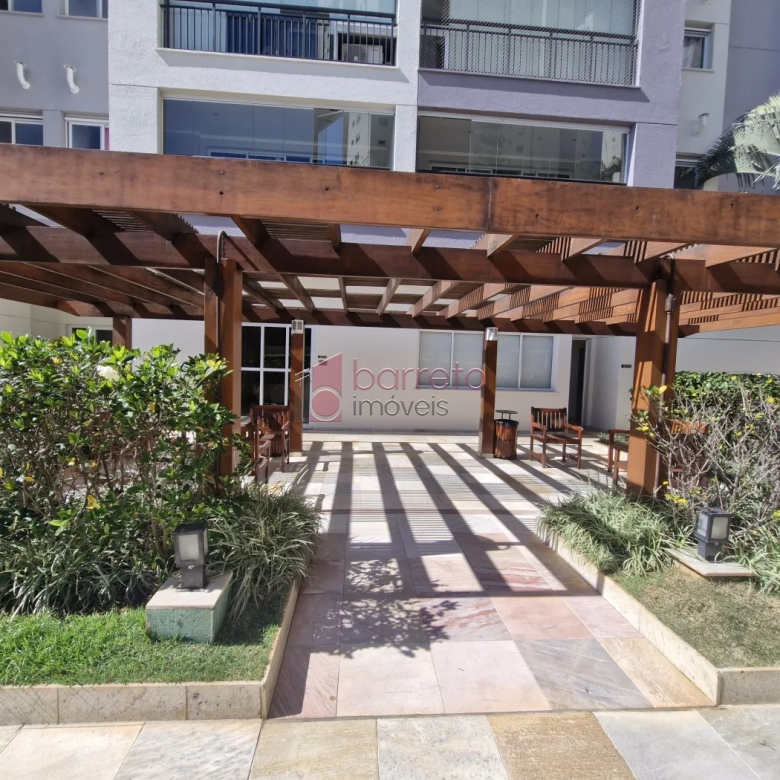 APARTAMENTO ESTILO FLAT SEMI MOBILIADO PARA LOCAÇÃO E VENDA NO CONDOMÍNIO IN DESIGN NA VILA ARENS – JUNDIAÍ/SP