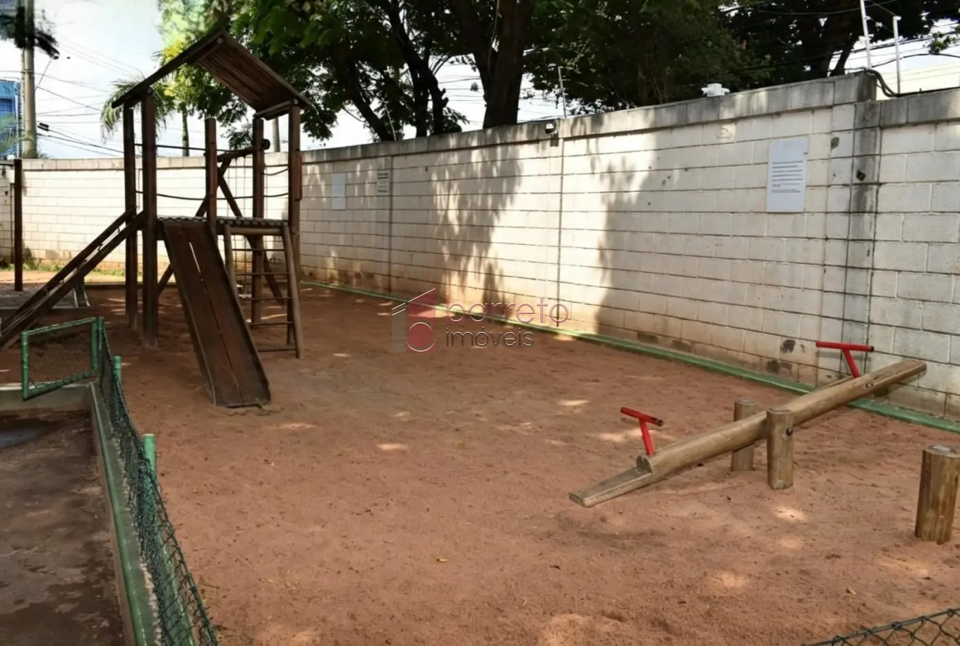 APARTAMENTO TÉRREO PARA LOCAÇÃO E VENDA NO CONDOMÍNIO PARQUE JAMILE – JUNDIAÍ/SP