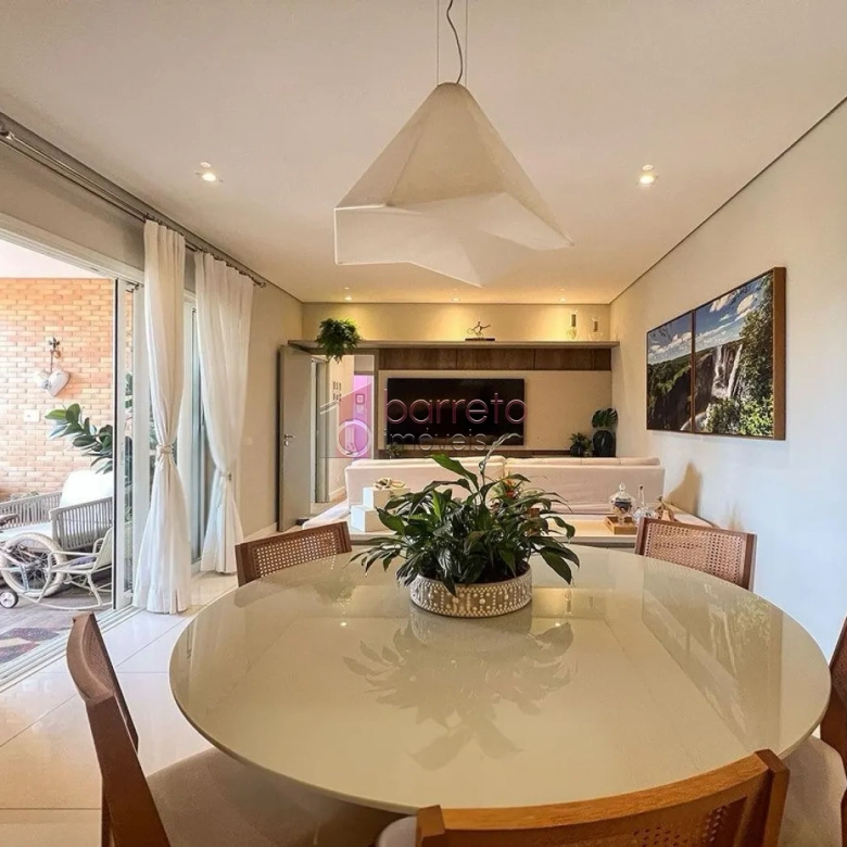 APARTAMENTO GARDEN À VENDA NO CONDOMÍNIO ELÉVE EM JUNDIAÍ/SP
