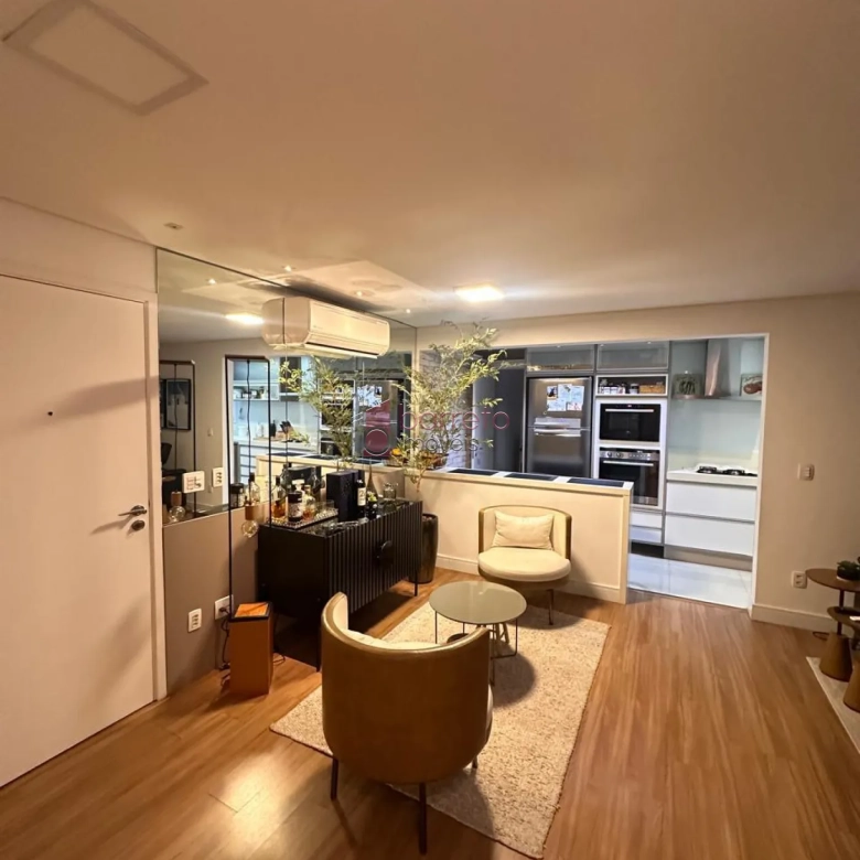 APARTAMENTO À VENDA NO CONDOMÍNIO ALTA VISTA EM JUNDIAÍ/SP