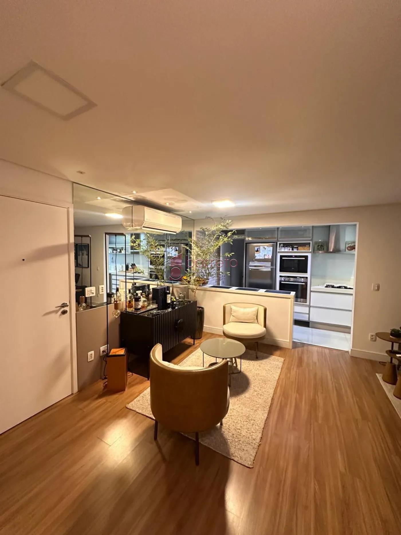 APARTAMENTO À VENDA NO CONDOMÍNIO ALTA VISTA EM JUNDIAÍ/SP