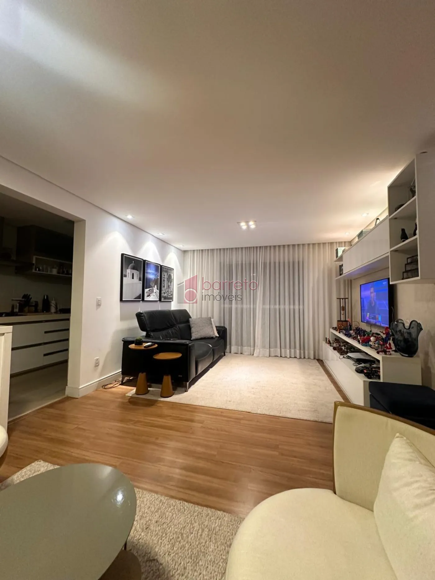 APARTAMENTO À VENDA NO CONDOMÍNIO ALTA VISTA EM JUNDIAÍ/SP