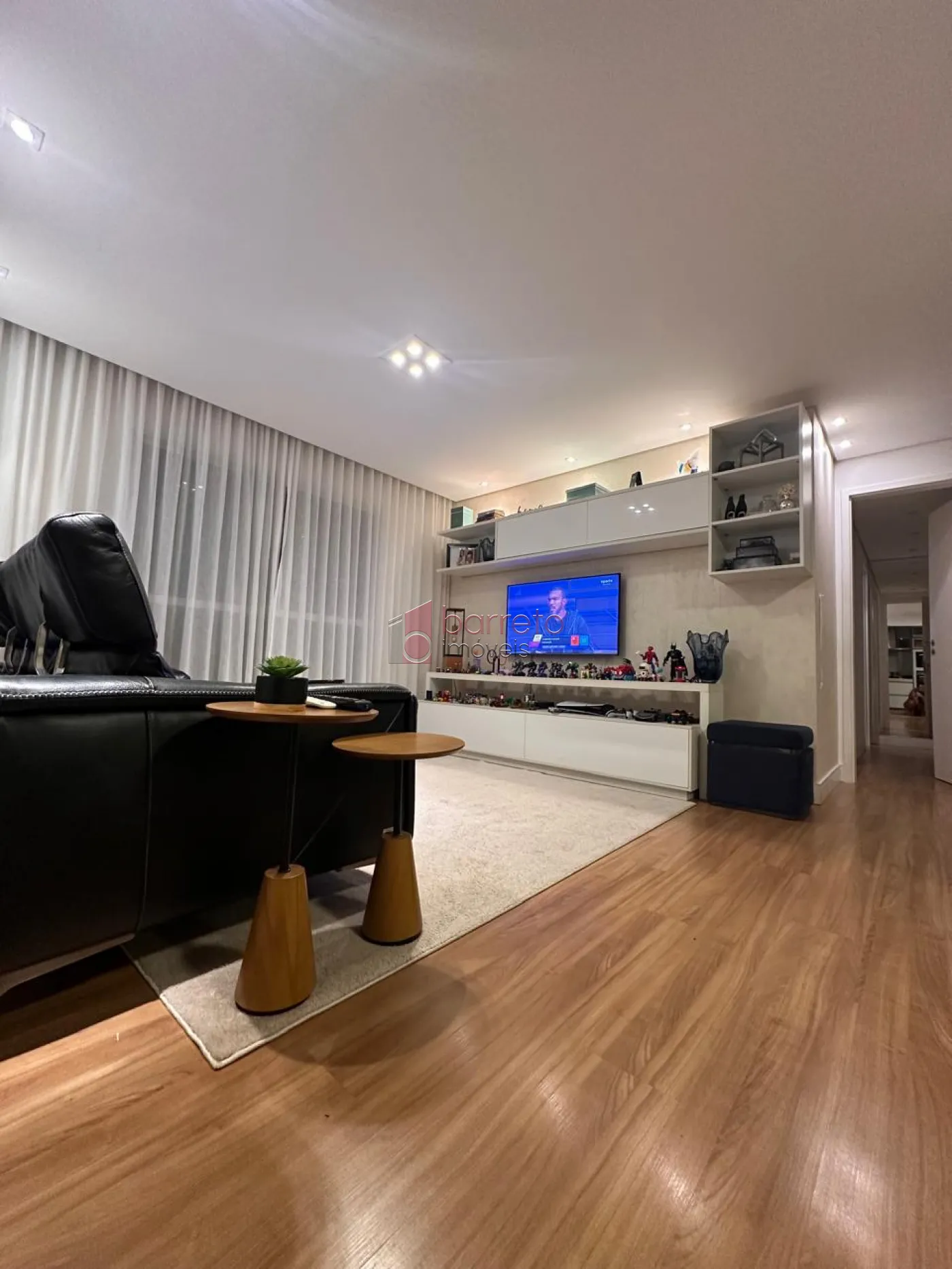 APARTAMENTO À VENDA NO CONDOMÍNIO ALTA VISTA EM JUNDIAÍ/SP