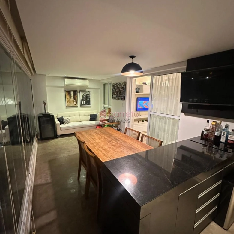 APARTAMENTO À VENDA NO CONDOMÍNIO ALTA VISTA EM JUNDIAÍ/SP
