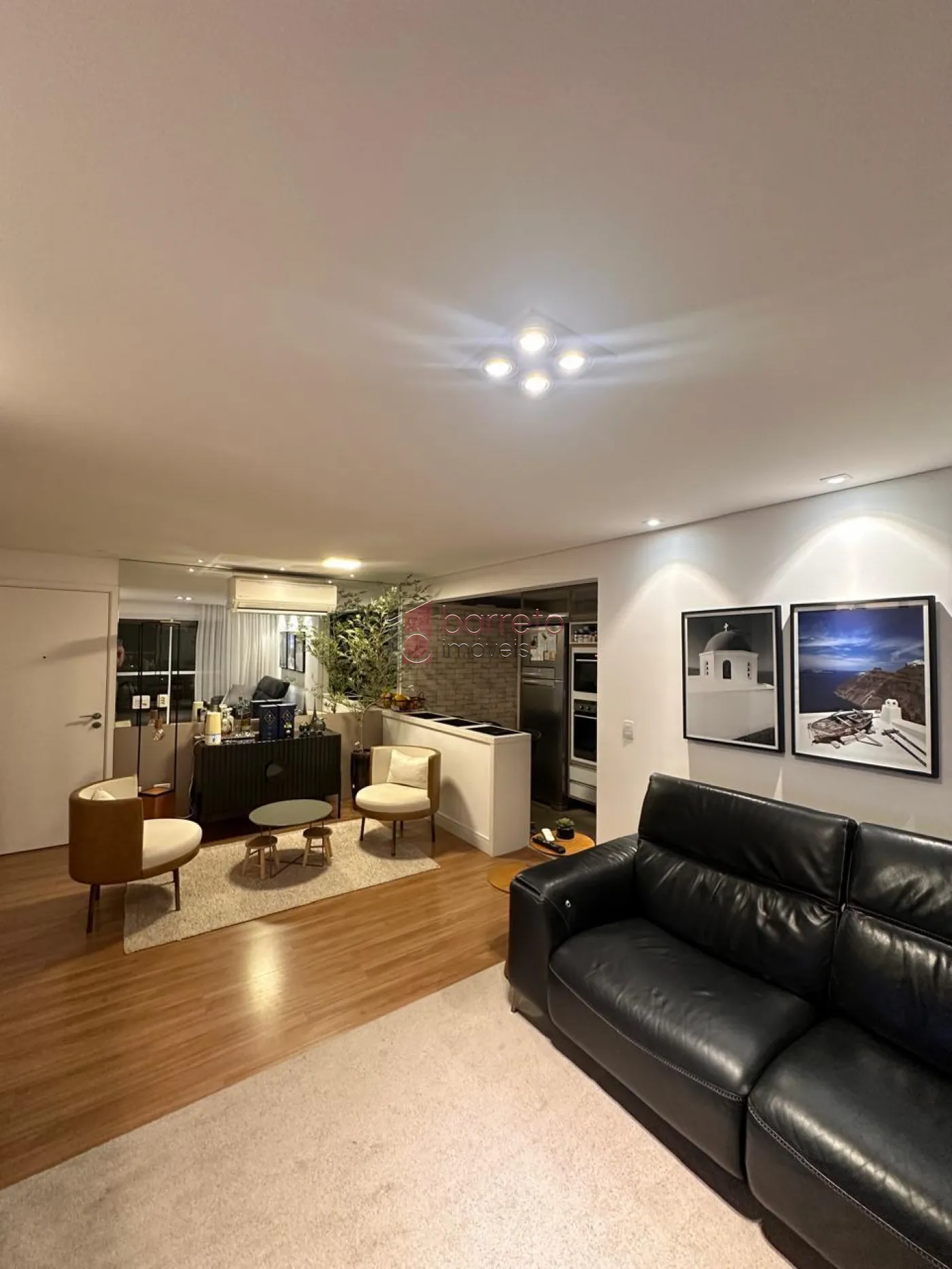 APARTAMENTO À VENDA NO CONDOMÍNIO ALTA VISTA EM JUNDIAÍ/SP