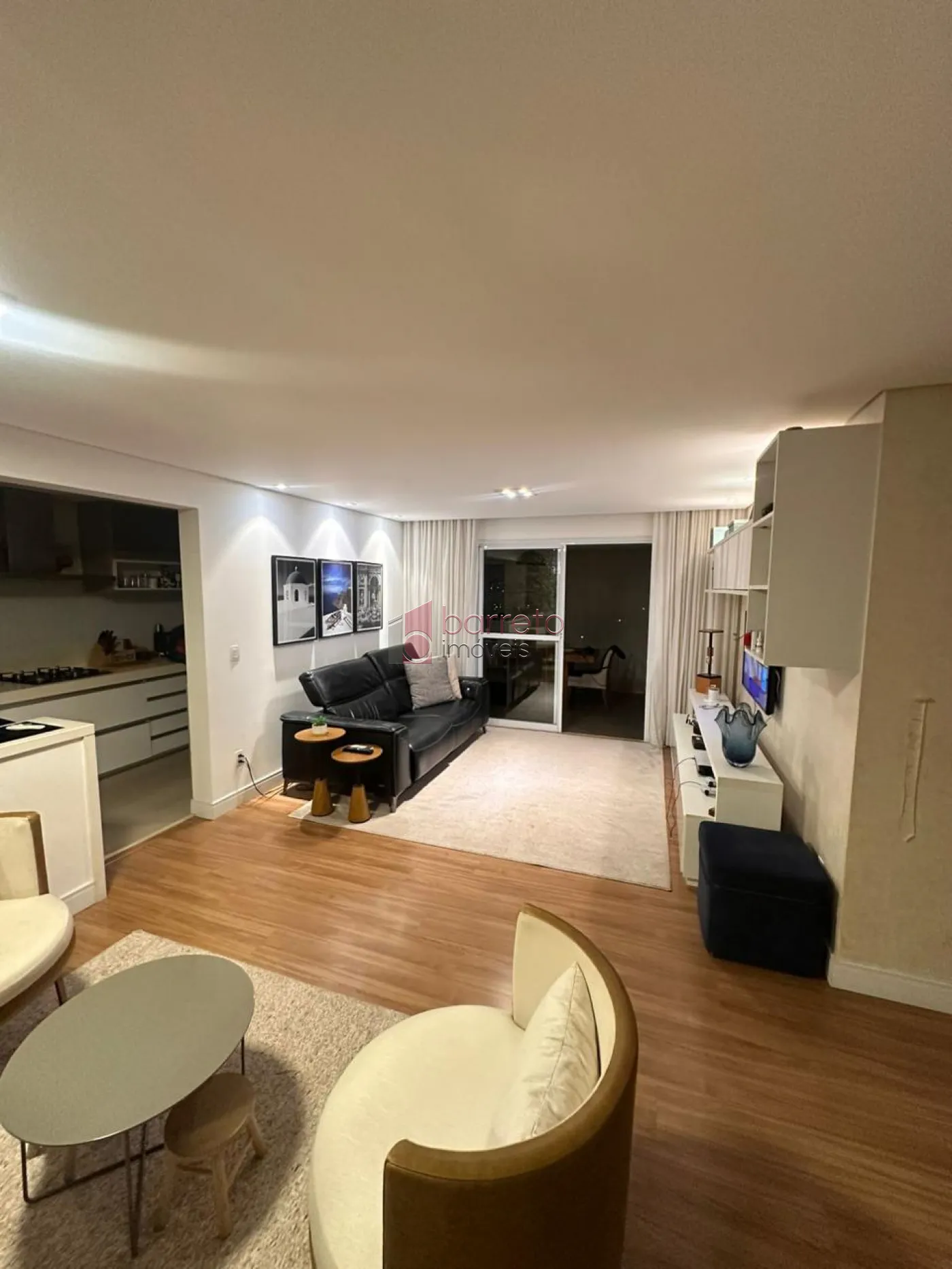 APARTAMENTO À VENDA NO CONDOMÍNIO ALTA VISTA EM JUNDIAÍ/SP