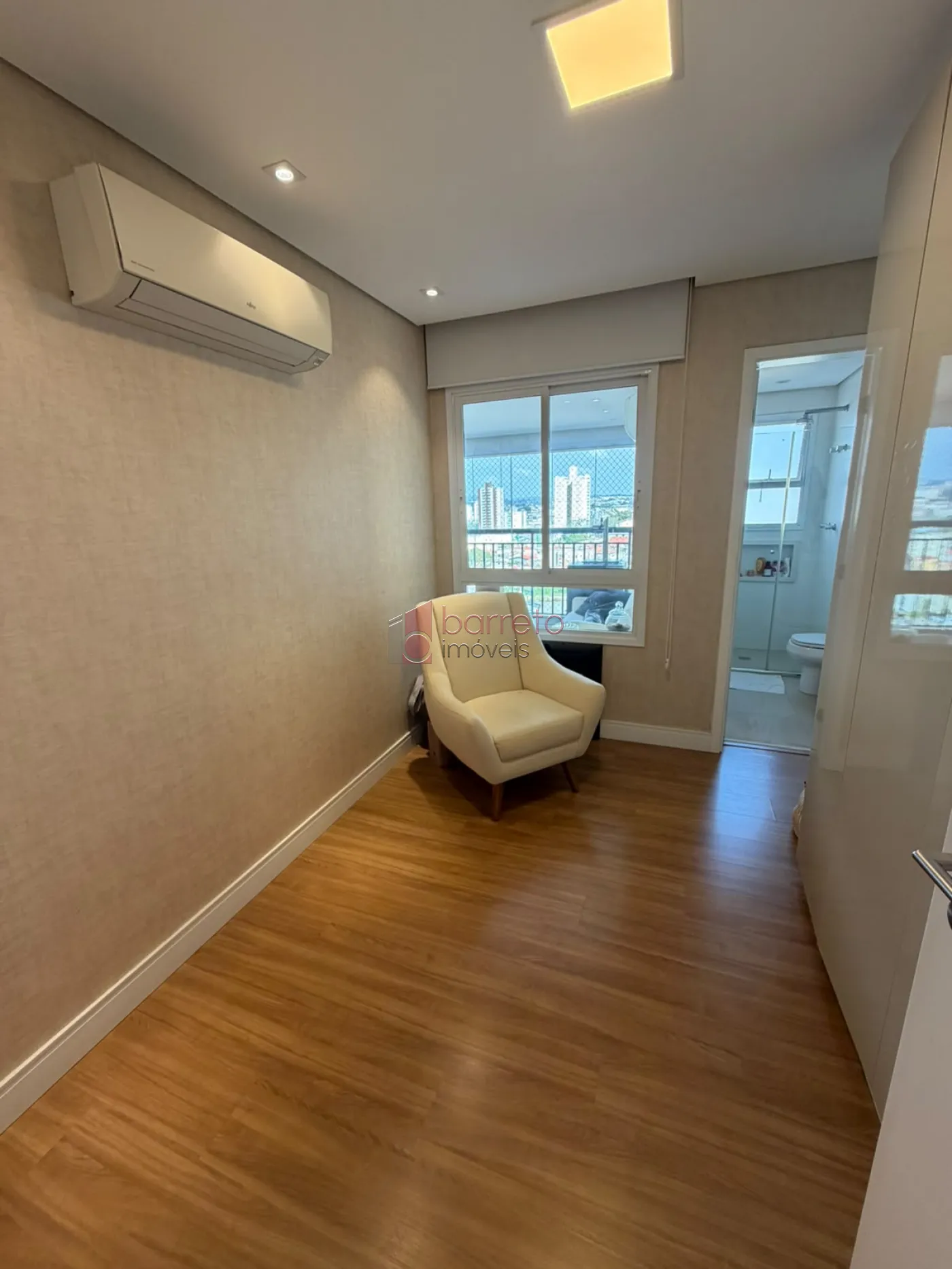 APARTAMENTO À VENDA NO CONDOMÍNIO ALTA VISTA EM JUNDIAÍ/SP