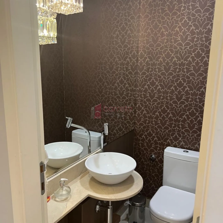 APARTAMENTO À VENDA NO CONDOMÍNIO ALTA VISTA ESMERALDA EM JUNDIAÍ/SP