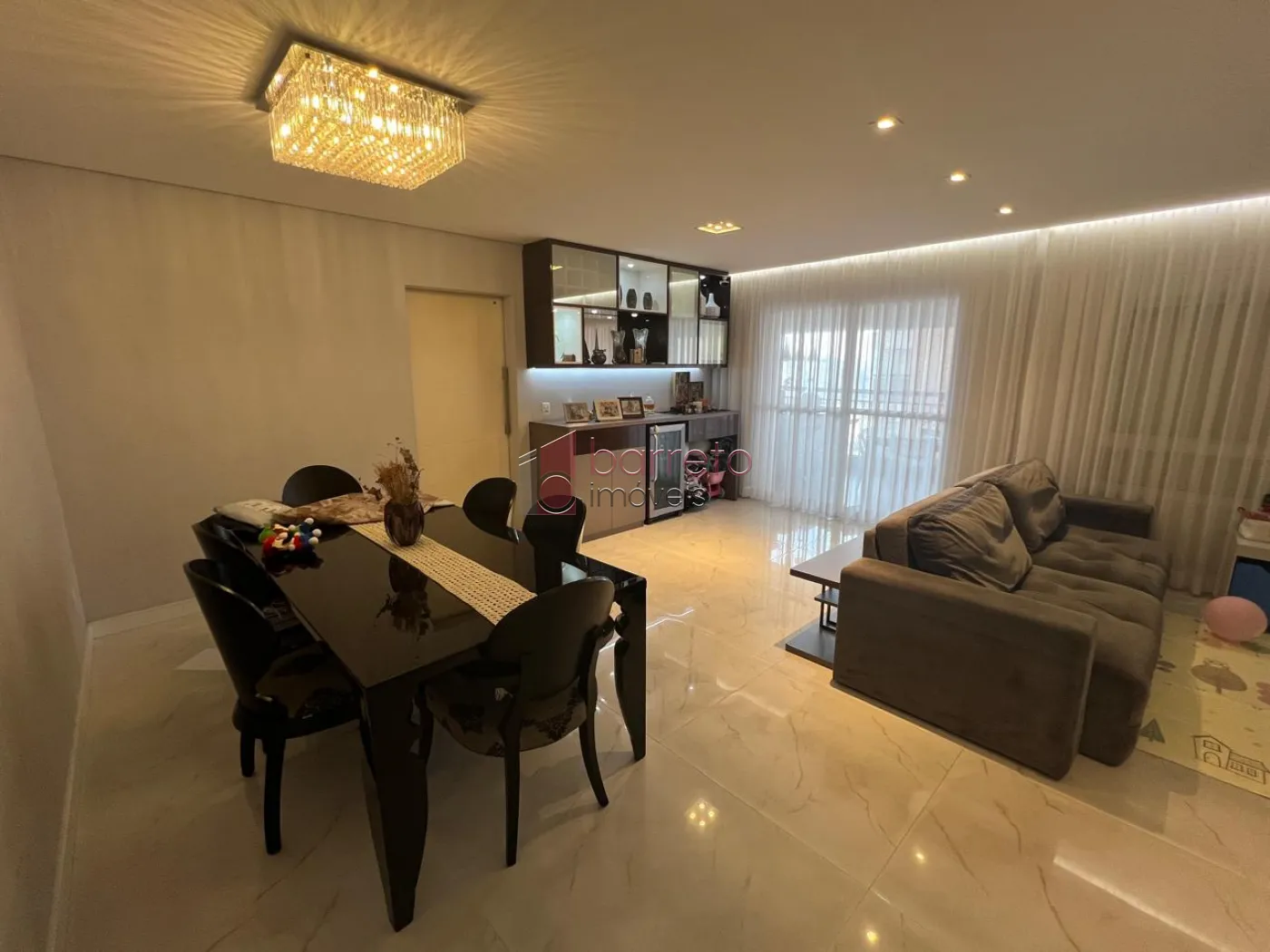APARTAMENTO À VENDA NO CONDOMÍNIO ALTA VISTA ESMERALDA EM JUNDIAÍ/SP
