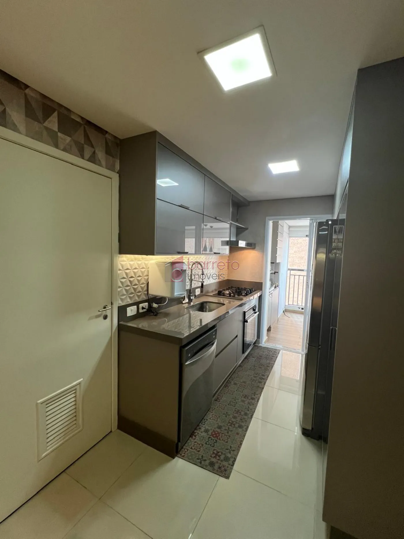 APARTAMENTO À VENDA NO CONDOMÍNIO ALTA VISTA ESMERALDA EM JUNDIAÍ/SP