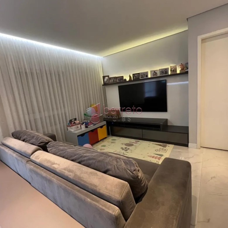 APARTAMENTO À VENDA NO CONDOMÍNIO ALTA VISTA ESMERALDA EM JUNDIAÍ/SP