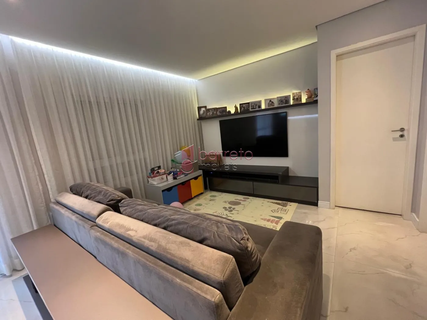 APARTAMENTO À VENDA NO CONDOMÍNIO ALTA VISTA ESMERALDA EM JUNDIAÍ/SP